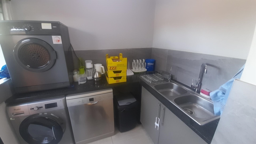 3 Bedroom Property for Sale in Melodie North West